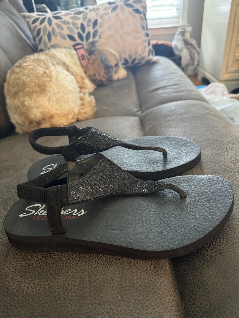 Skechers Women's Cali Meditation New Moon Thong Sandal Flip Flop 31560 - Size 9 - Picture 2 of 5